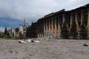 "Показово підключили один будинок. На цьому все": Лисогор розповів про "запуск" опалення в окупованому Лисичанську