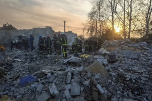 СБУ викрила зрадників, які навели російський "Іскандер" на село Гроза на Харківщині - фото