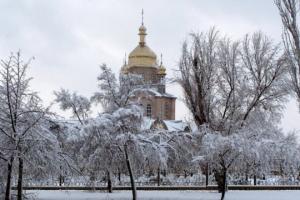 В Северодонецке выпал первый снег: в сети показали фото города
