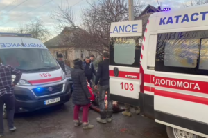 На Черкащине российская ракета ударила по жилому сектору: фото последствий