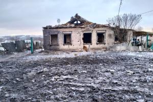 Россияне атаковали Купянский район на Харьковщине авиабомбами, погибла женщина - фото