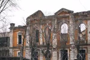 "Все стабильно - батареи режут, военные "таранят" гражданских": Обстановка в Лисичанске от очевидцев