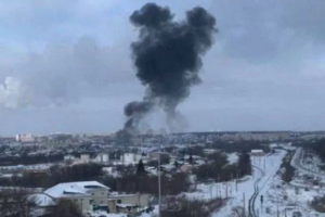 В российском Орле прогремел взрыв: дроны атаковали нефтебазу - фото