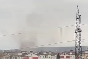 В российском Белгороде прогремел взрыв: очевидцы публикуют видео с места "прилета"