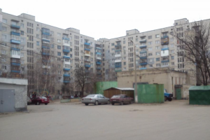 "Знесло гараж, тепер велика вирва там": У мережі повідомляють про "приліт" в окупованому Лисичанську