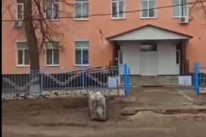 Грязь и мрак: свежие кадры из оккупированной Кременной показали в сети - видео