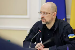 Масштабні зміни в Кабміні та завдання на 2024 рік: головне із заяв Шмигаля