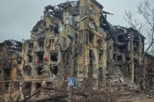 "На YouTube мені здавалося, що все красиво та відновлено": Житель Маріуполя показав реальність окупації - відео