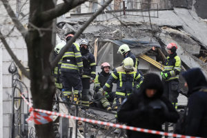 Ракетна атака на Київ: У МНС показали наслідки удару - фото