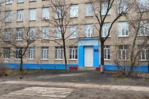 "Унікальна" колекція: У мережі показали, який подарунок подарували окупанти школі Сєвєродонецька - фото