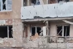 "Уламками побило все": У мережі показали на відео наслідки "прильоту" в окупованому Лисичанську