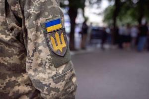 17-річним юнакам надсилатимуть повістки, якщо вони не стали на військовий облік до ТЦК