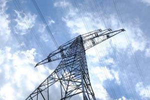 Жорсткі обмеження світла в Україні: причини та прогнози енергетиків після нічних атак