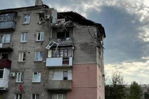Руйнування та безлюдні вулиці: у мережі показали свіжі кадри з окупованої Кремінної