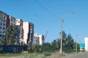 Под обстрелами и с долгами по зарплатам: обстановка в оккупированном Рубежном