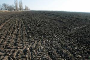 З 2025 року на Луганщині окупанти відбиратимуть земельні ділянки українців, - ОВА