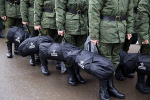 В Курской области более 100 срочников РФ сдались в плен ВСУ, спасаясь от "кадыровцев", - аналитик