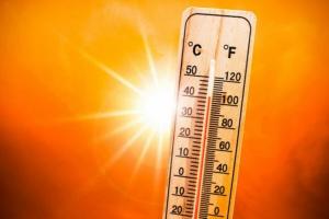 Аномальна спека до +43° повертається до України: прогноз погоди