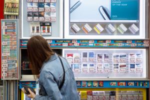 Сигареты в Украине подорожают на 23% в 2025 году: что изменится?