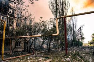 Торецк в огне: в сети показали, как выглядит прифронтовой город
