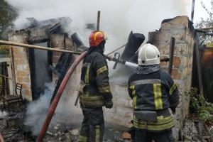Оккупанты сообщили о пожаре в Лисичанске и показали на фото последствия