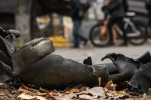 Оккупанты атаковали рынок в центре Херсона: есть погибшие и пострадавшие