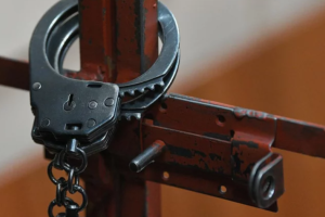 "Слідчому ЛНР" оголосили підозру в зґвалтуванні місцевої мешканки