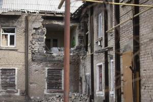 Тела под завалами: в оккупированном Рубежном обнаружены останки 3 человек, среди них - ребенок
