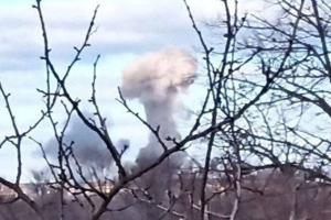 Россияне ударили по Краматорску: в сети показали на видео, как над городом поднялся столб дыма