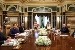 Без коментарів: переговори Росії та США у Стамбулі завершилися після шести годин обговорень