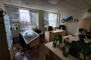 Атака на Київ: офіс OBOZ.UA постраждав, студія зруйнована