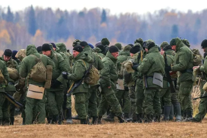 &quot;Ми не хочемо вмирати&quot;: понад 100 російських солдатів влаштували бунт, відмовившись їхати на війну в Україну