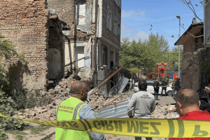 У Стамбулі стався сильний землетрус: відео з вулиць міста