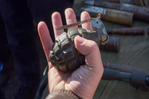 Граната в &quot;курятник&quot;: на Луганщине россияне задержали военнослужащего, который взорвал своих сослуживцев