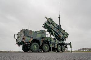 Минералы в обмен на защиту: Зеленский хочет от США больше систем ПВО