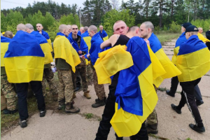 Наши - свободны: Украина вернула домой 205 защитников