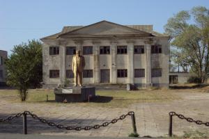 Дрони над містом, світло - тільки в мріях: життя в окупованому Лисичанську та Новодружеську