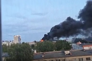 Видео атаки по &quot;Комете&quot;: в Чебоксарах беспилотники ударили по заводу, связанному с российским ВПК