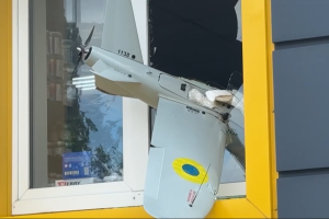 Атака на Луганск: оккупанты жалуются, что украинский дрон залетел в строительный магазин