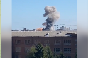Атака дронов на Полтаву: над городом клубы дыма, удар пришелся по зданию ТЦК