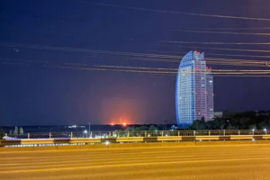Дрони атакували НПЗ &quot;Лукойл&quot; у Волгограді: потужні вибухи та пожежа