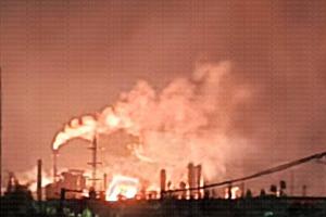 Вибухи в Рязані: дрони атакували НПЗ, під загрозою паливний ринок Росії