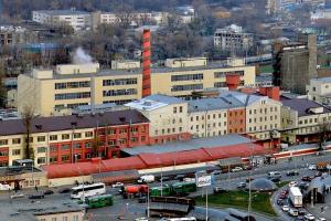 В Киеве загорелась фабрика Roshen: дым видели за километры
