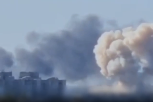 Массированная атака дронов на Запорожье: видео