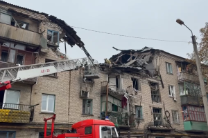 В Хрустальном произошел взрыв в жилом доме: оккупанты публикуют фото