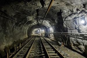 "Саботаж и преступление": шахты Донбасса могут перестать работать