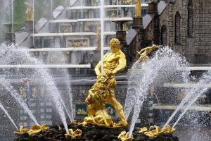 Благоустройство и водоснабжение Лисичанска: горсовет опять выделит "помощь" водоканалу?