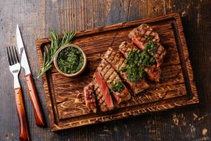 Мясо из воздуха: биотехники достигли апогея в создании искусственных продуктов