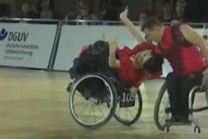 Пара инвалидов-колясочников из Донбасса завоевала мировое чемпионство по танцам: видео