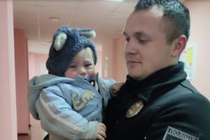 У годовалой девочки были ссадины на голове: на Луганщине двоих детей нерадивой матери поместили в больницу
